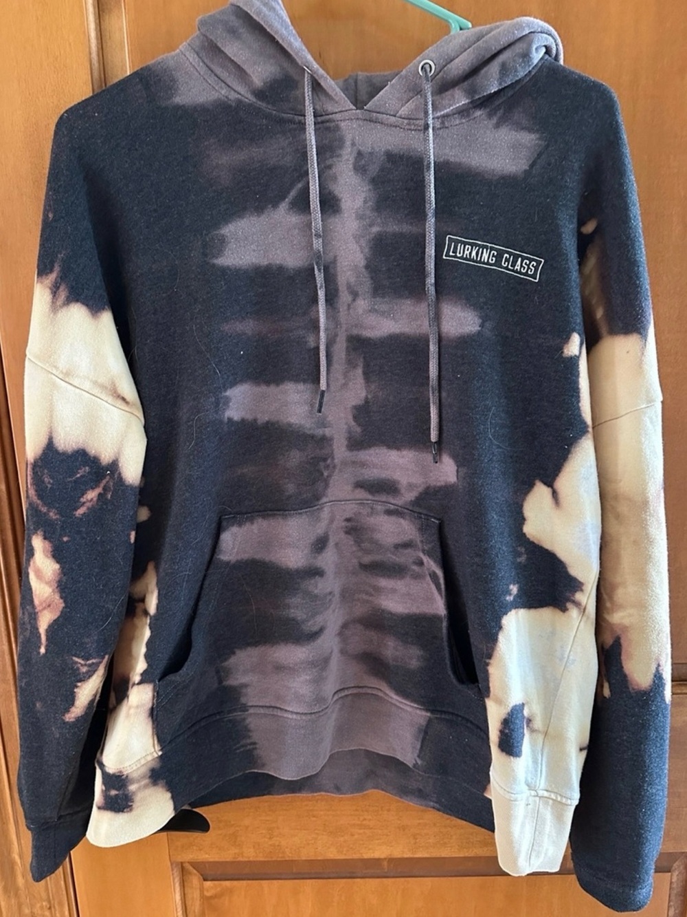 Lurking Class Sketchy Tank Good Times Bad Friends Tie Dye Hoodie Mens M 💀